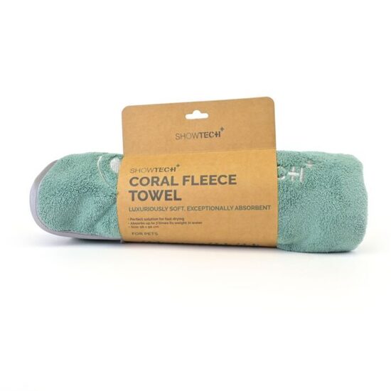 SHOW TECH+ Coral Fleece Towel Desert Sage 56 x 90 cm - gaiši zaļš