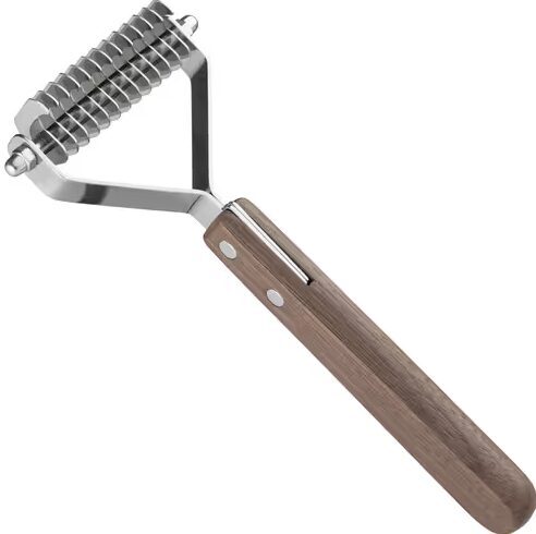 Blovi 12 Teeth Undercoat Rake - with Medium Tooth Spacing