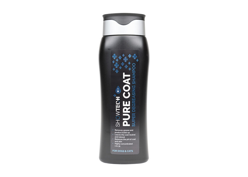 Show Tech+ Pure Coat Degreasing Shampoo 300 ml - attīrošs šampūns kaķiem un suņiem 300 ml